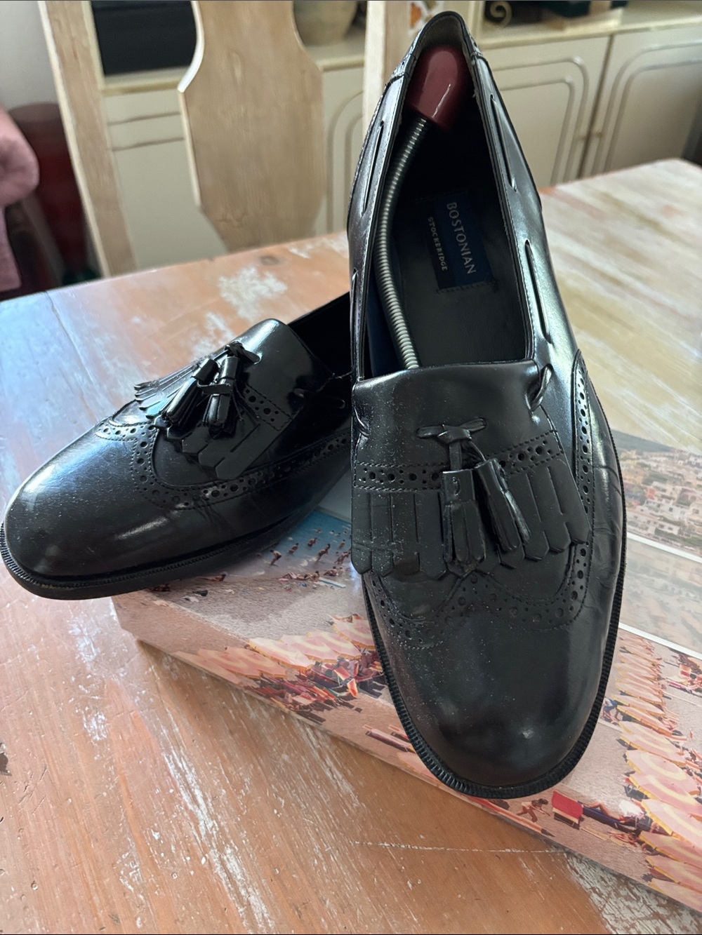 Bostonian Black Leather Tassel Kiltie Loafers